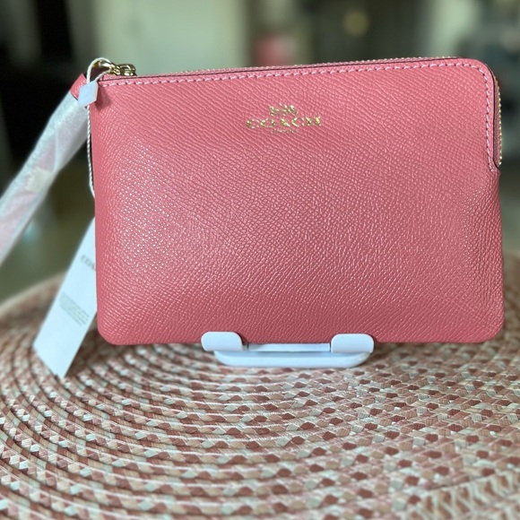 Coach Corner Zip Wristlet Bag